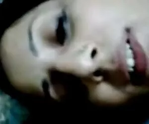કુદરતી શ્યામા માત્ર તેના ડી સેકસી વીડિયો pussy સ્ટફ્ડ મેળવવામાં પ્રેમ કરે છે