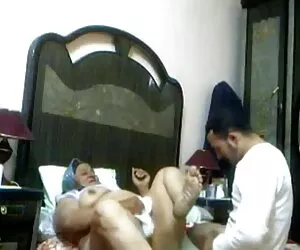 મોટા ડોંગ પર સવાર રસાળ boobies સાથે 2018 સેકસી વીડિયો શ્યામા મધ